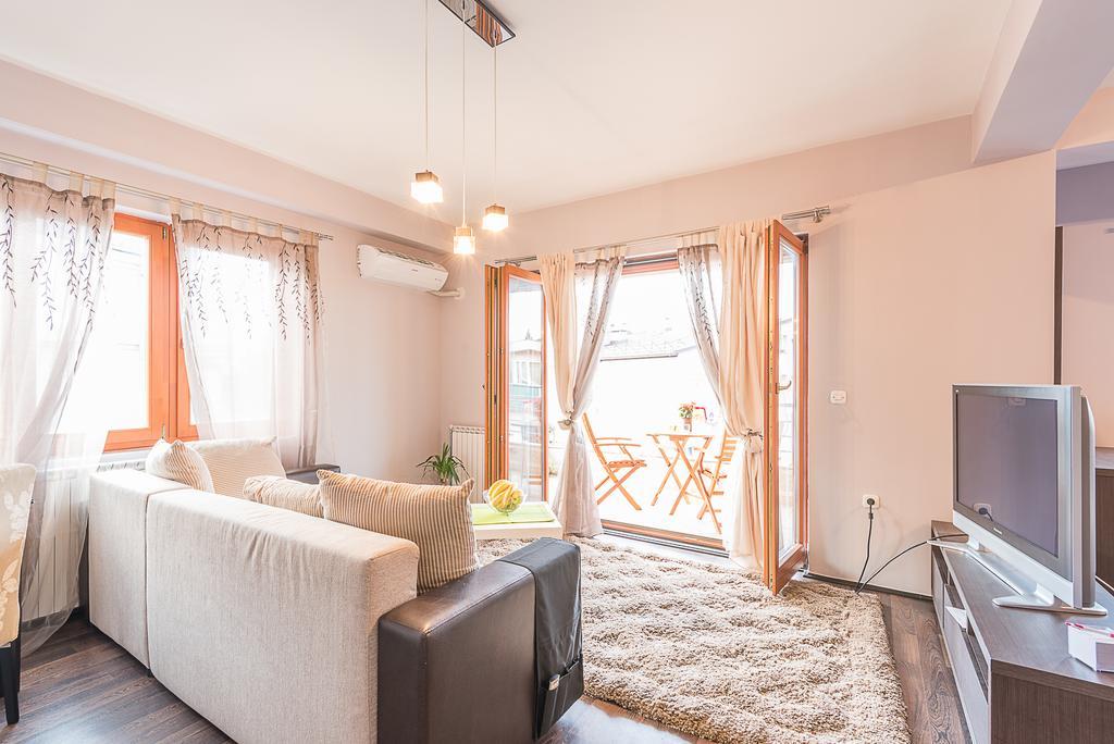 Antigona Apartments Skopje Room photo